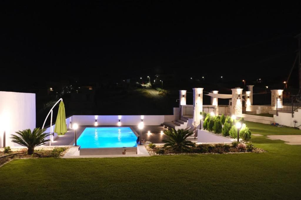 The White House Beach Villa Rafína Buitenkant foto